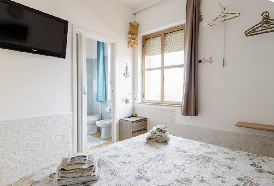B&B Arcipelago La Maddalena  Exterior photo