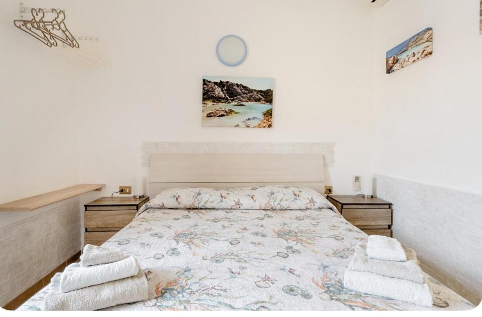 B&B Arcipelago La Maddalena  Exterior photo
