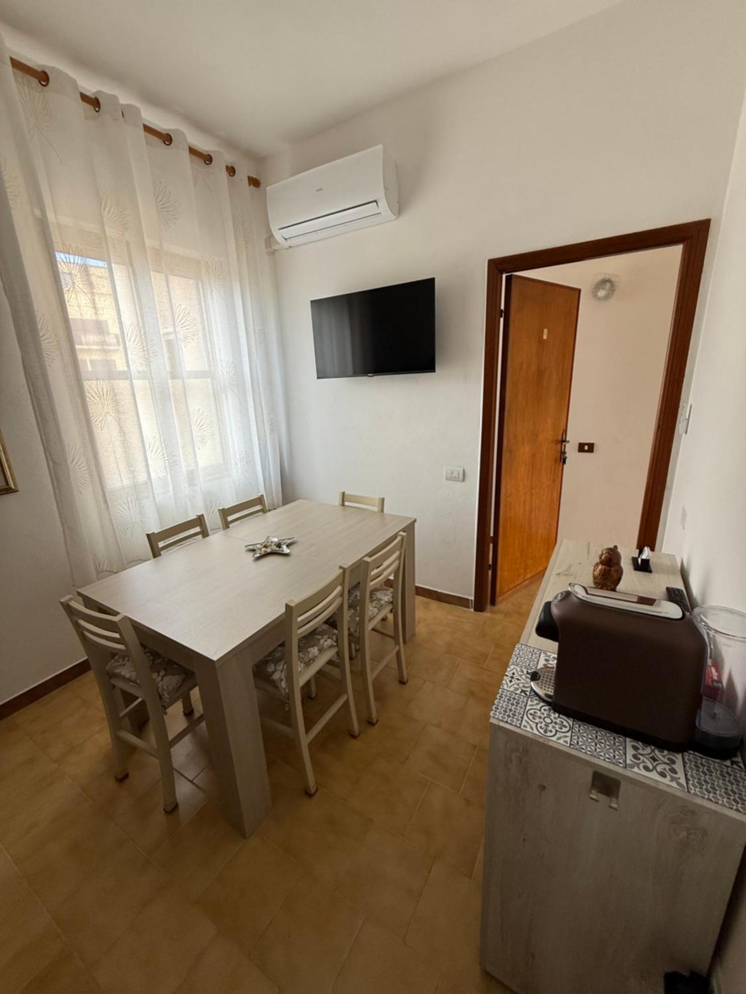 B&B Arcipelago La Maddalena  Exterior photo